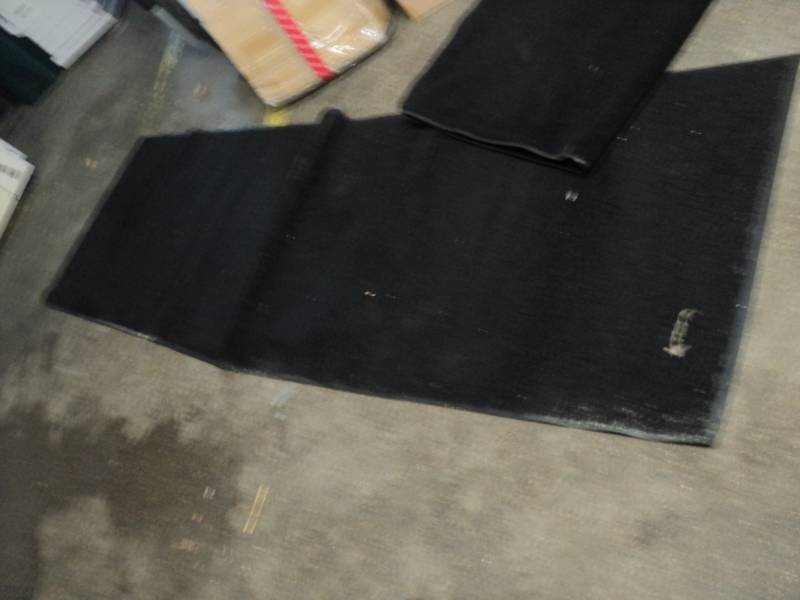 lot 170 image: 2 - Rubber Backed Rugs 34 x 118...