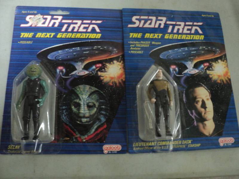 lot 216 image: Star Trek The Next Generation Posea...