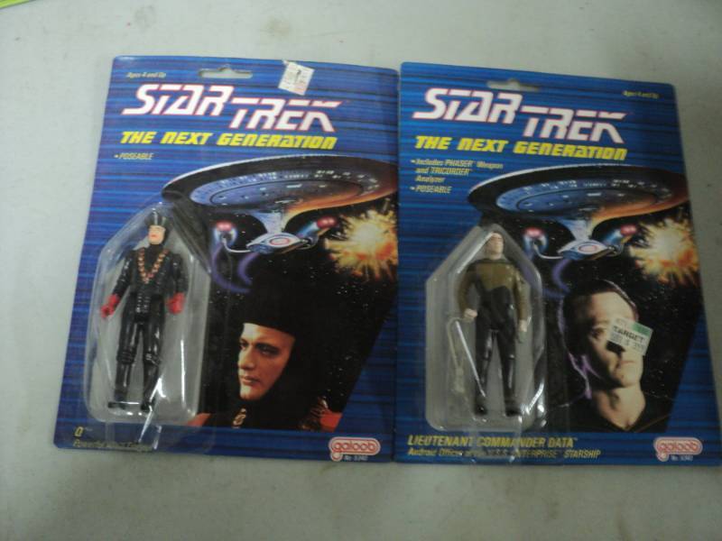 lot 218 image: Star Trek The Next Generation Posea...