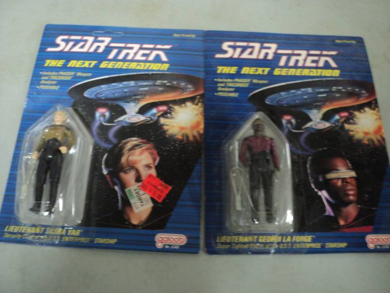 lot 234 image: Star Trek The Next Generation Posea...