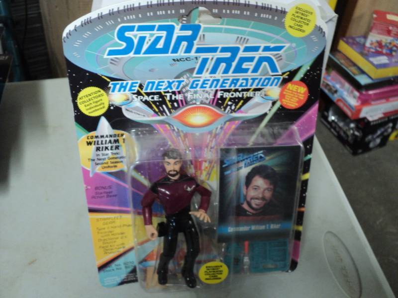 lot 248 image: Star Trek Collectibles...