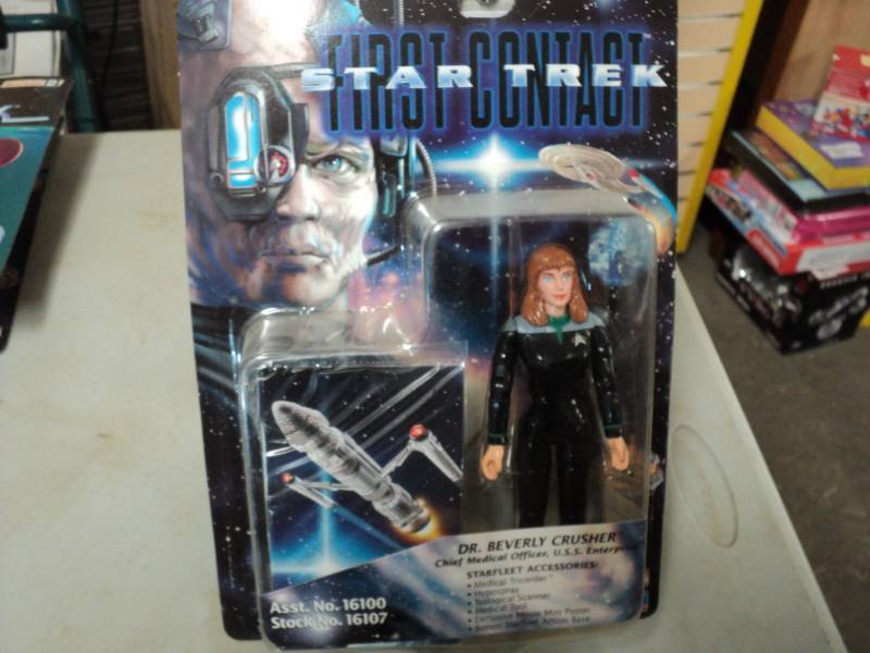 lot 256 image: Star Trek Collectibles...
