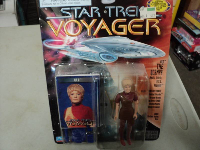 lot 291 image: Star Trek Collectibles...