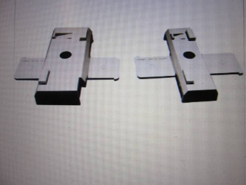 lot 51 image: Box of 20 AP105 Ceiling Mount Kits ...