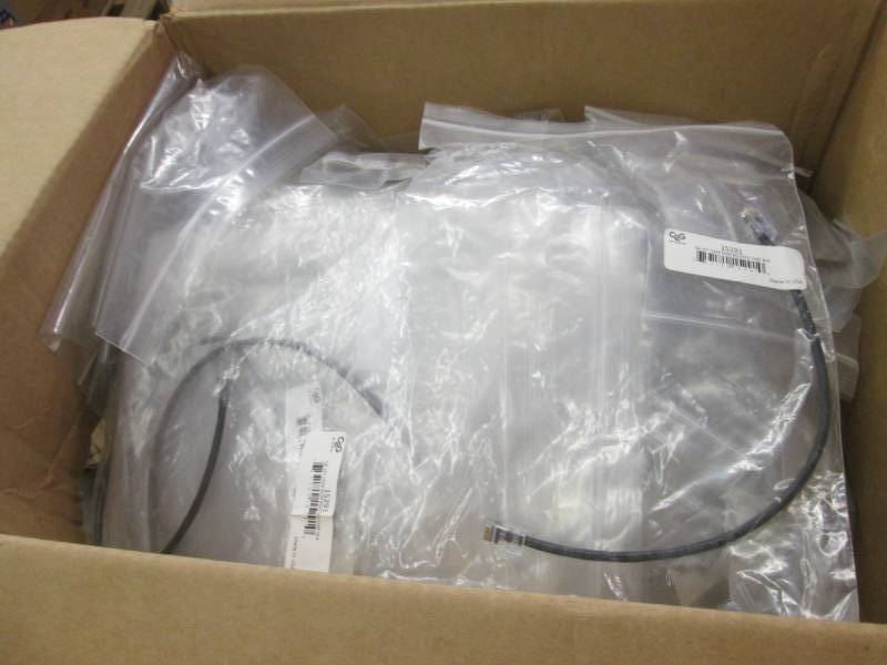 lot 58 image: Box of C2G Cat6 Non-Booted Cmp 1 ft...