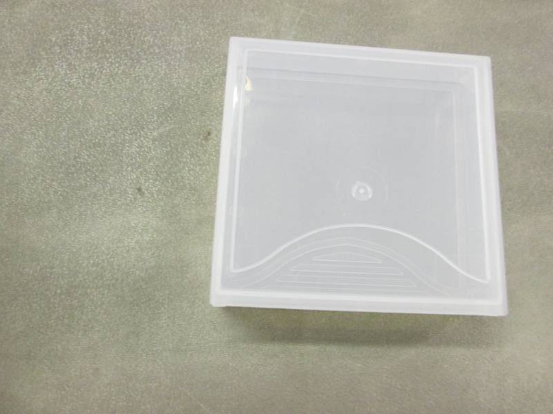 lot 75 image: 2 Boxes of 20(40) Plastic Cases 4 5...