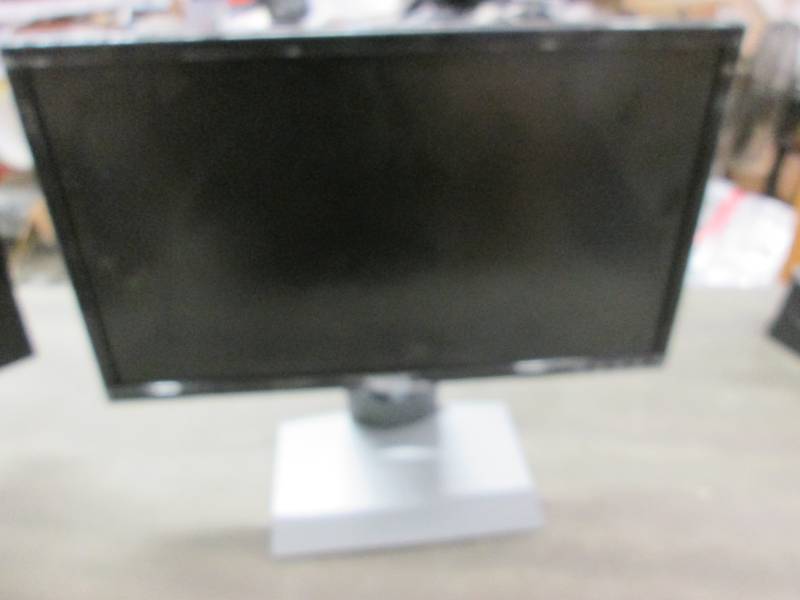 lot 86 image: Dell 22 inch Monitor- tested...