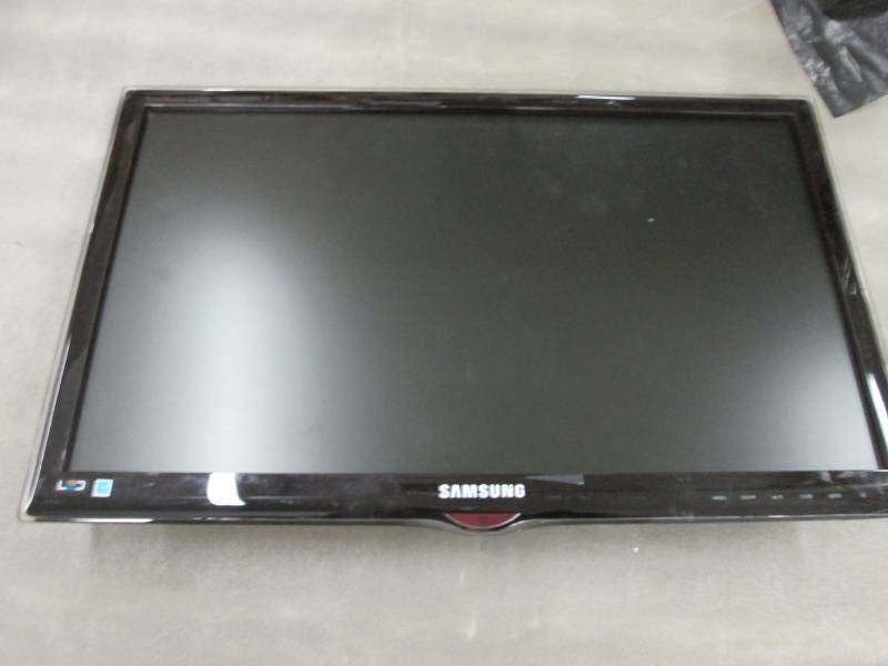 lot 111 image: Samsung 23 inch Monitor- tested, no...