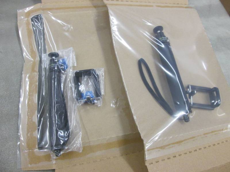 lot 131 image: Lot of 2 QuikPods...