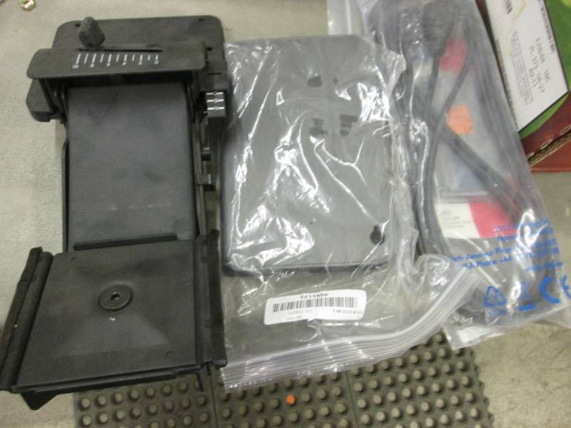 lot 200 image: Keyboard Cables, Bracket Misc...