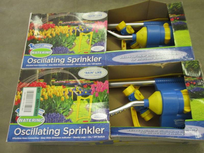 lot 272 image: Lot of 2 Oscillating Sprinklers wit...