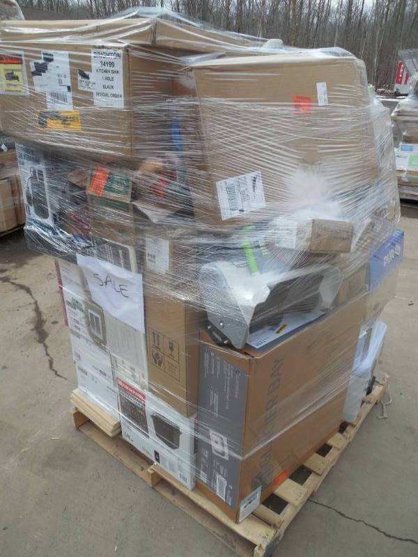 PALLET LOT OF GENERAL MERCHANDISE , TOOLS & HARDWARE