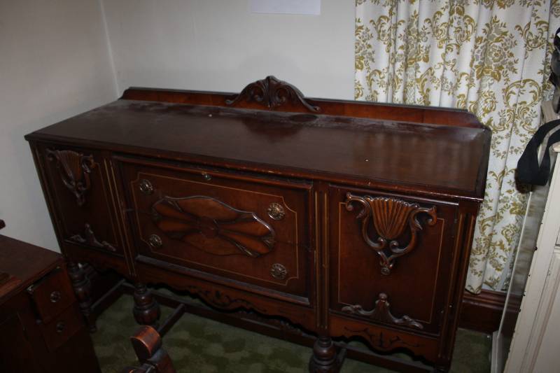 lot 1 image: Wood  Buffet Cabinet with Locking 2-Drawers, 2-Swing Doors, 2-Keys