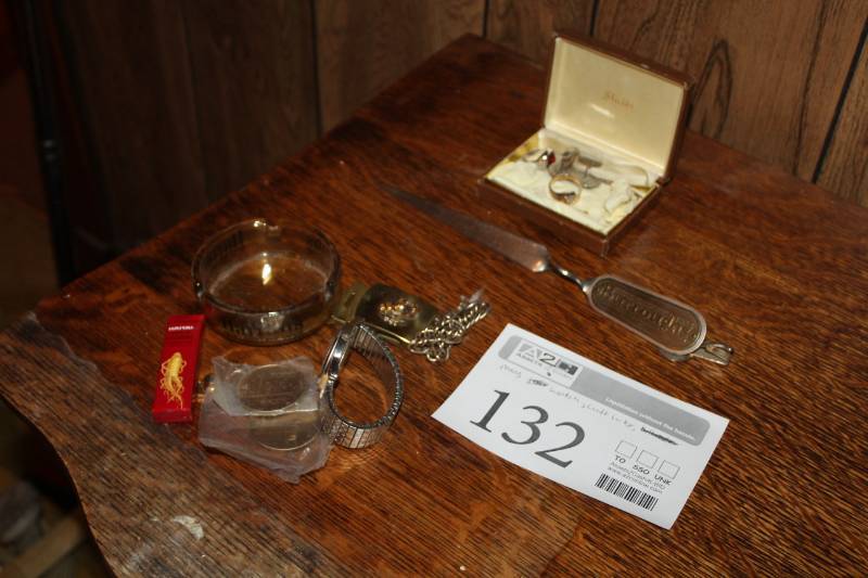lot 132 image: Mens Watch, Cuff Links