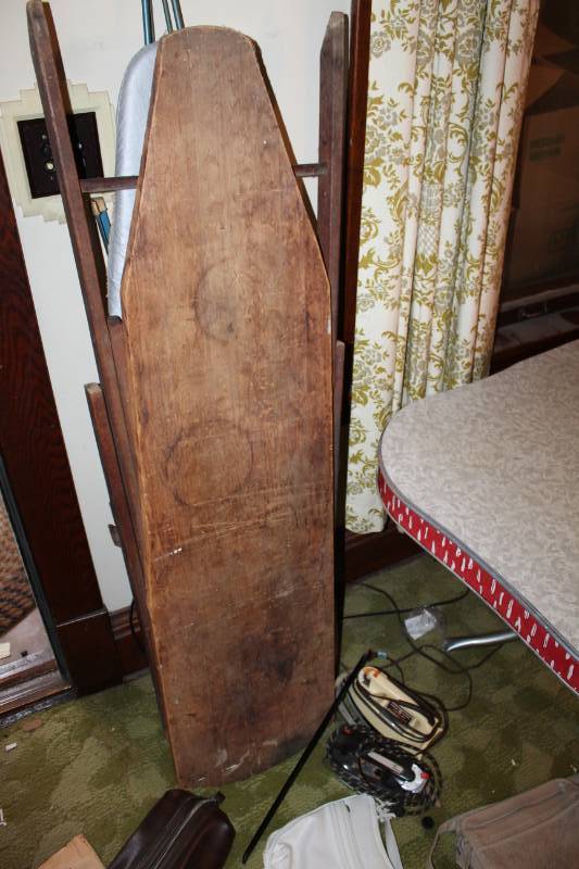 lot 127 image: Vintage Electric Irons and Iron Boards