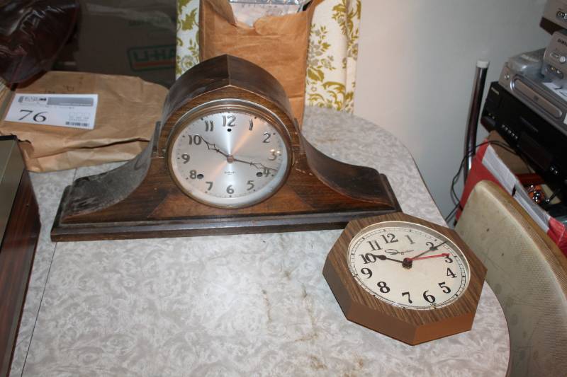 lot 79 image: Wall Clock, Mantle Clock