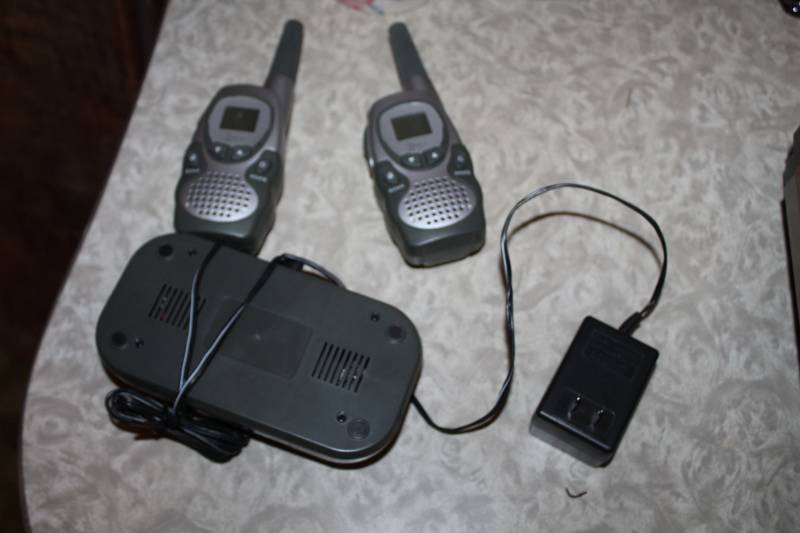 lot 162 image: ACT Walkie-Talkie Set with 2-Handsets and Charger