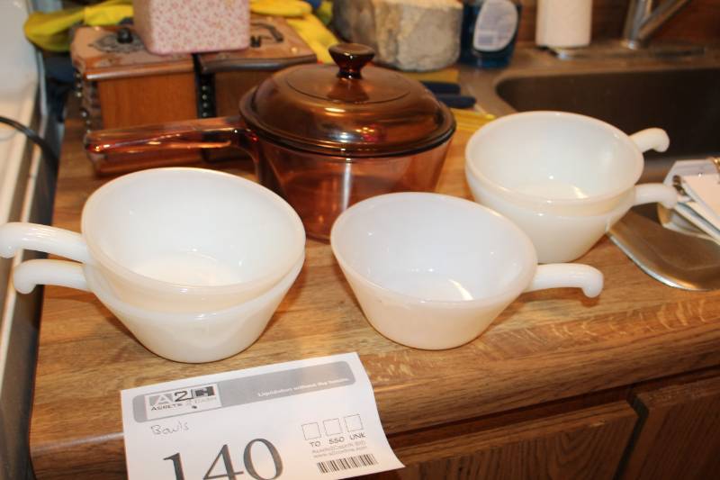 lot 140 image: Milk Glass ServingSoup Bowls, Brown Glass Pot with Lid