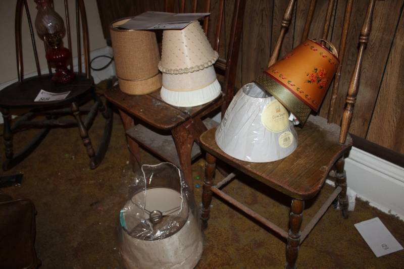 lot 92 image: Lamp Shades