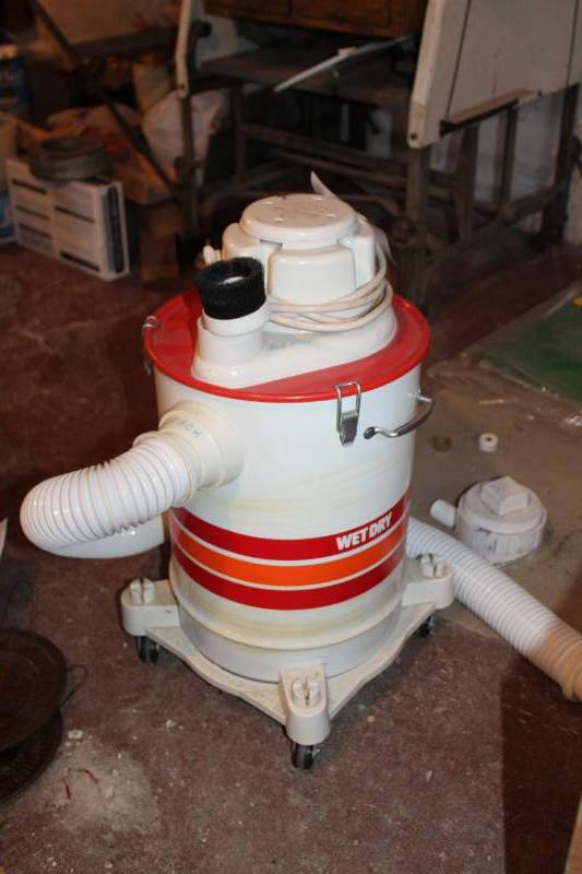 lot 218 image: Shelton Products Inc. Jet Vac