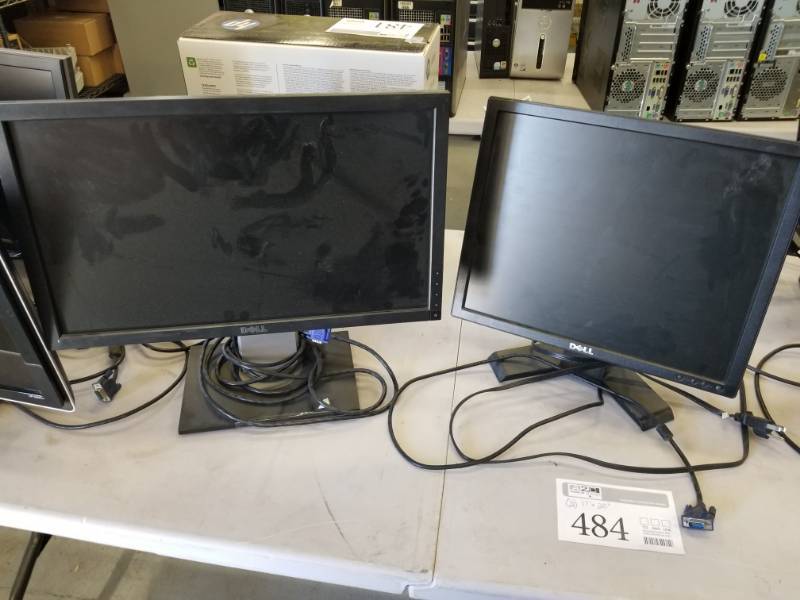 lot 484 image: Lot of (2) Dell Monitors - (1) 17 and (1) 20
