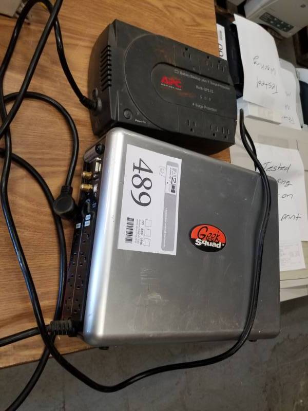 lot 489 image: Lot of (2) Battery Backups