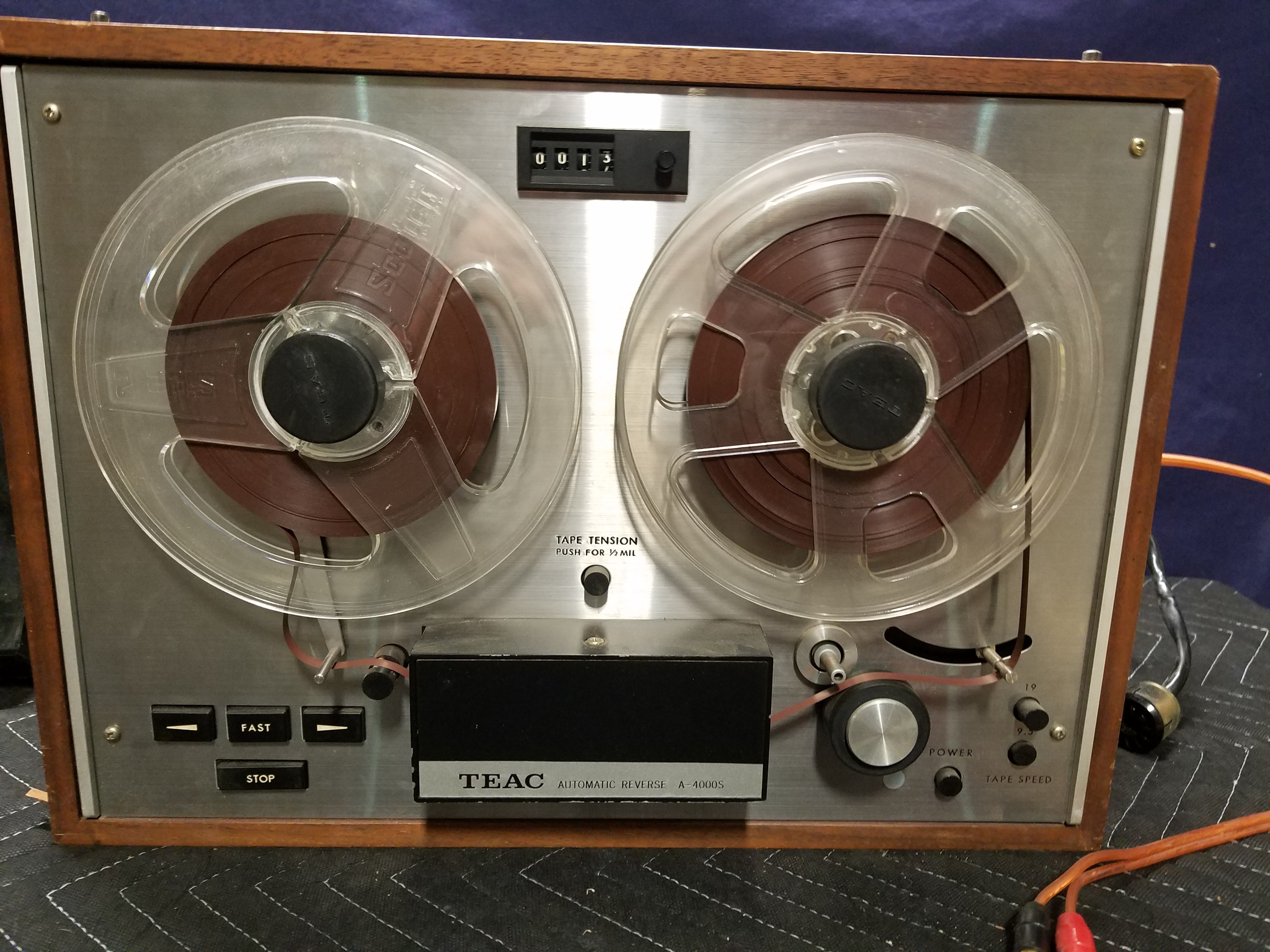 lot 6 image: Reel to Reel Tape Player