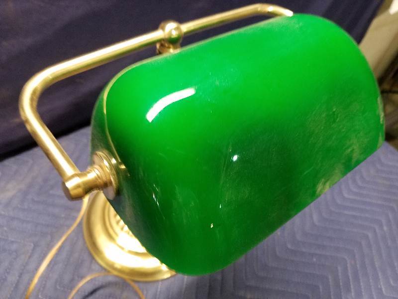 lot 58 image: Lighting - Lamps