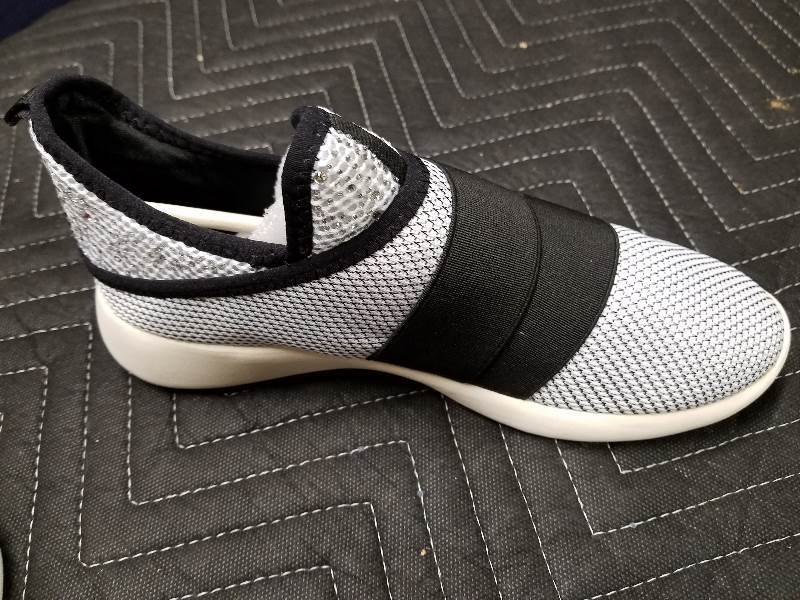 lot 76 image: Footwear - Womens Shoes