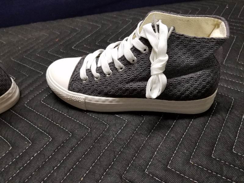 lot 86 image: Footwear - Womens Shoes