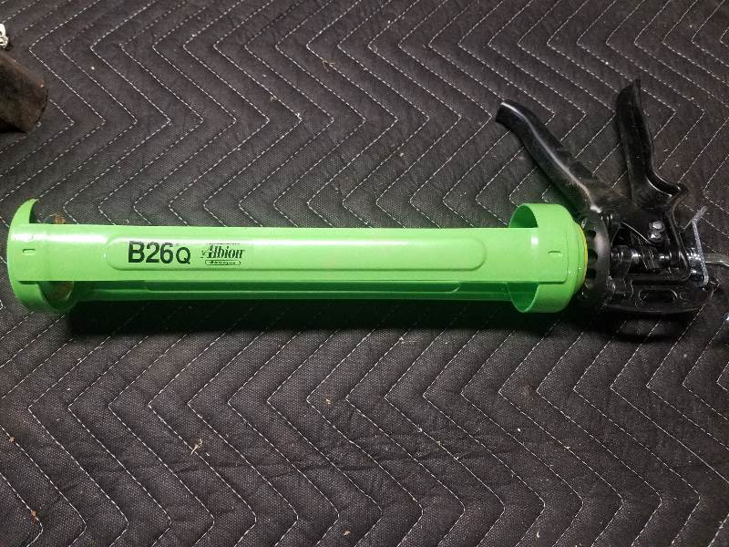 lot 102 image: Tools