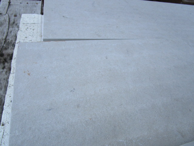 LANDSCAPING SLABS