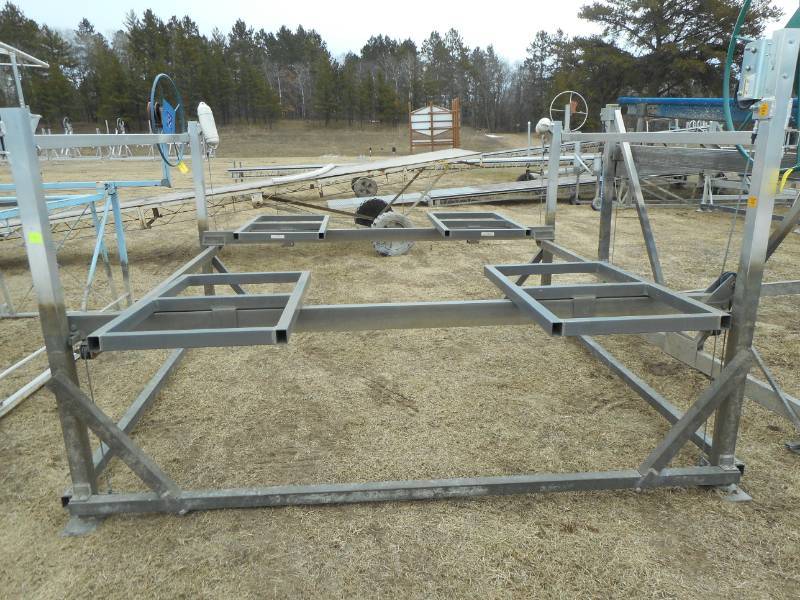 40120 Shoreline Aluminum Vertical Pontoon Lift