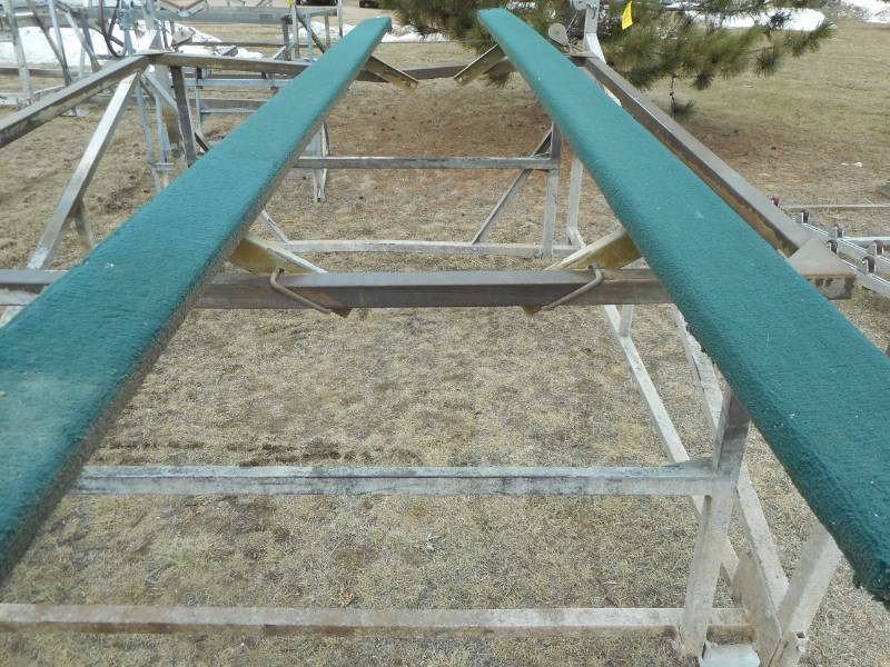 1080 EZ Roll Cantilever Boat Lift