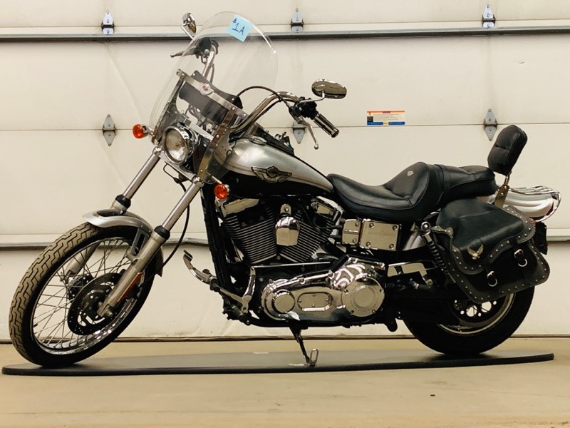 lot 1-A image: 2003 Harley Davidson 100-Year Anniversary Dyna Wide Glide