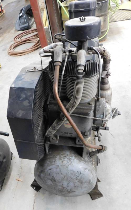 lot 20 image: Gardner Denver Air Compressor