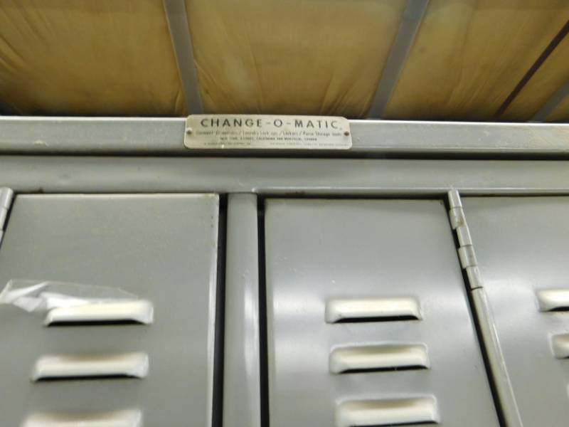 lot 45 image: Change-O-Matic Storage Locker - 26 x 21.25 x 84.5 (h)