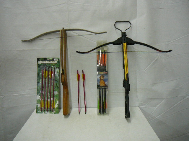lot 4 image: Crossbows & Arrows