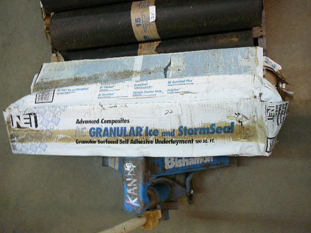 lot 22 image: Granular Ice & Storm Seal