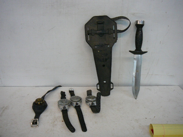 lot 82 image: Dive Equipment
