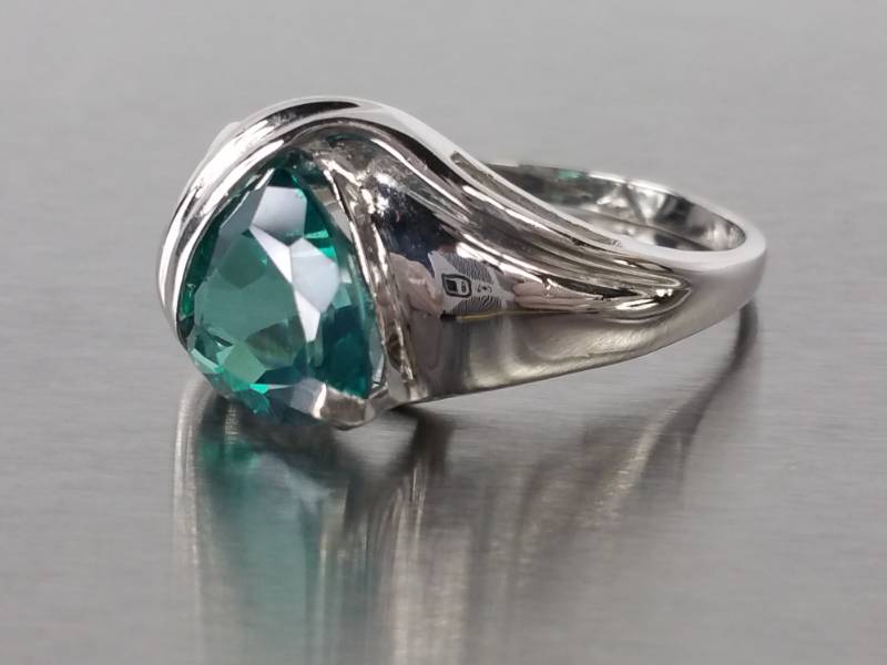 Blue Green Gemstone Trillion Cut Estate Ring in 10k White Gold