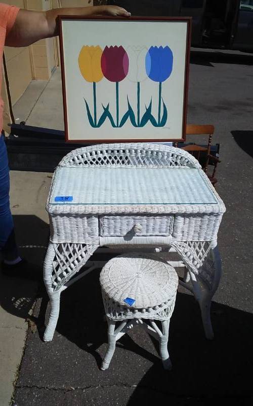 lot 38 image: White Wicker Glass Top Vanity Desk With Stool & Framed Picture Tulip By Patty Mialaff