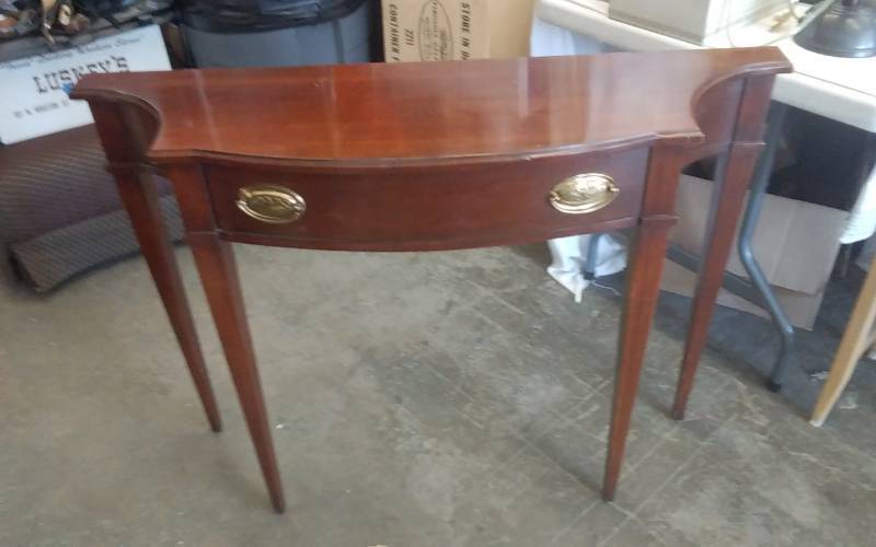 lot 43 image: Sofa Table 42x12x32 Single Drawer By Harden