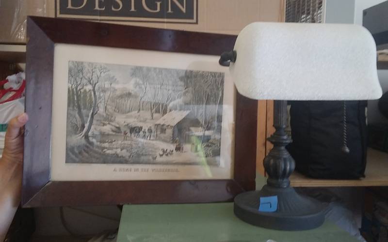 lot 50 image: Desk Lamp, Currier & Ives Picture