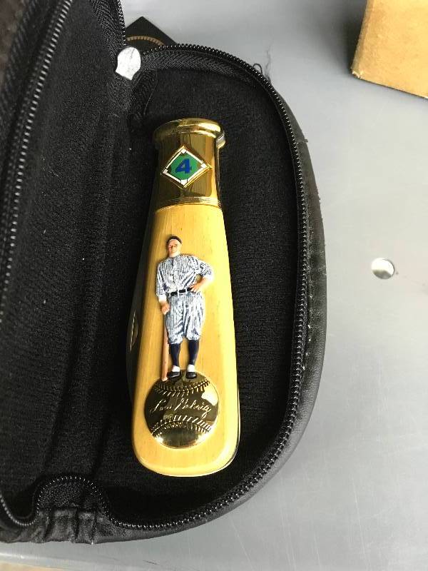 lot 426 image: Lou Gehrig Knife
