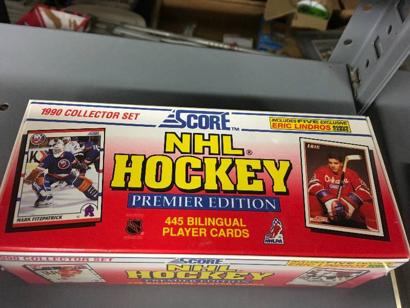 lot 425 image: 1990 Score NHL Card Set - In Factory Shrinkwrap