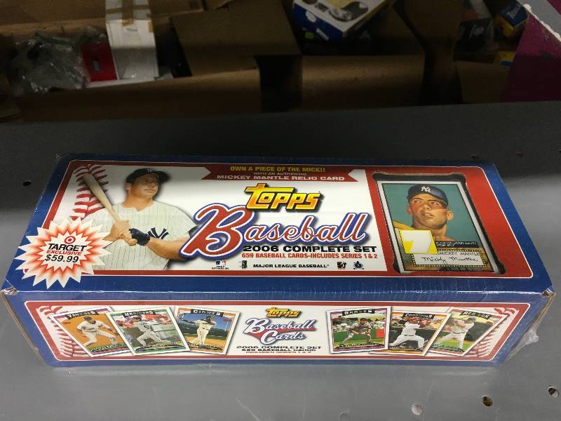 lot 445 image: 2006 Topps MLB Card Set - Includes Mantle Game Worn Card