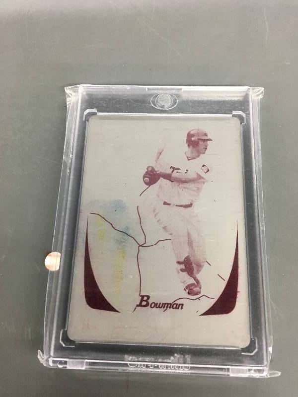 lot 461 image: Topps Joe Mauer Magenta Printing Plate Card 11