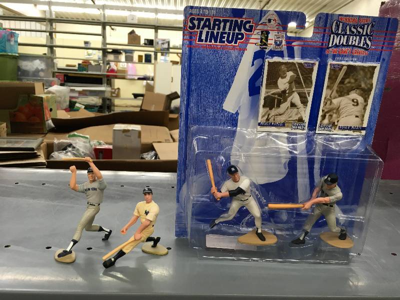 lot 494 image: Starting Lineup Mickey Mantle & Roger Maris Figurines & Mickey Mantle & Joe Dimaggio Figurines