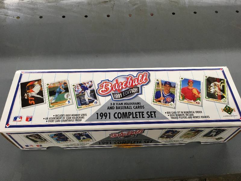 lot 500 image: 1991 Upper Deck MLB Card Set